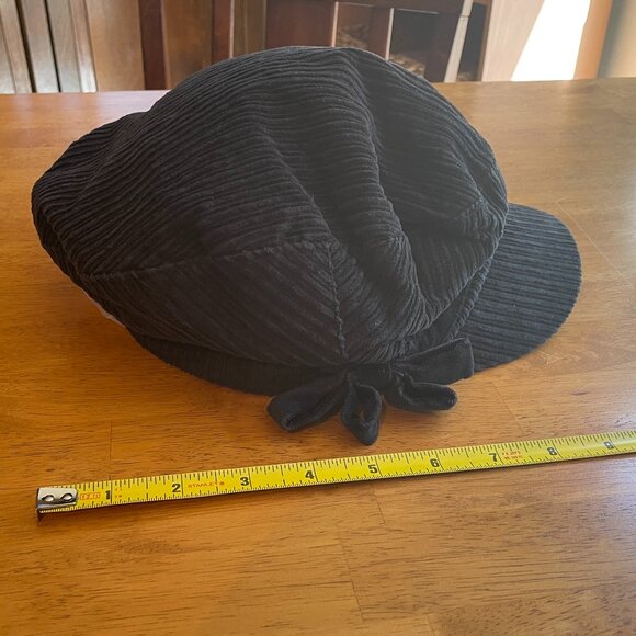 NWOT Size L H&M black corduroy newsboy cap with black velvet bow - Picture 8 of 10